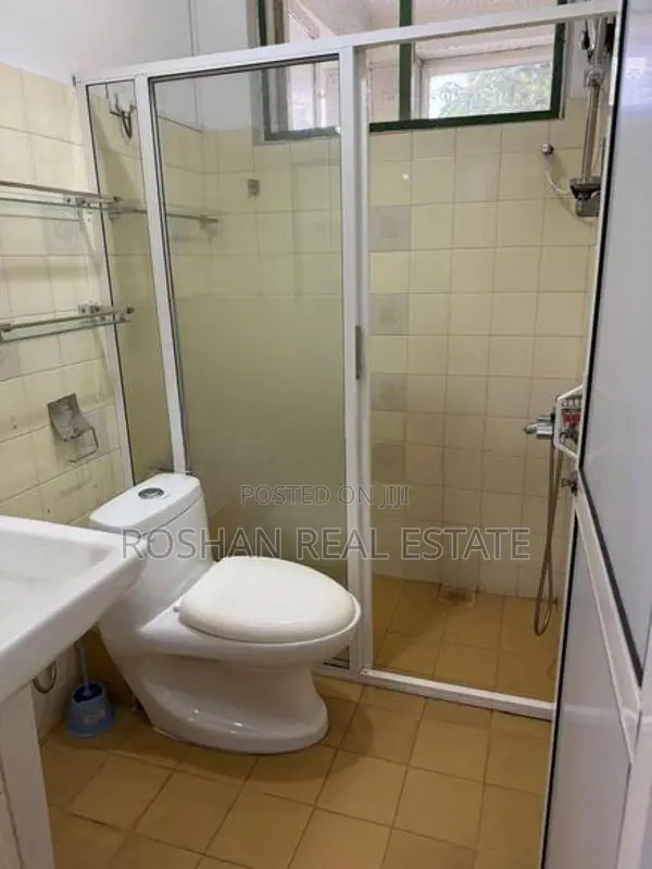 LUXURY HOUSE FOR RENT COLOMBO 4 VISHAKA ROAD SH2729