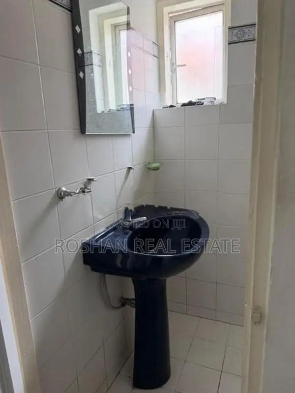 LUXURY HOUSE FOR RENT COLOMBO 4 VISHAKA ROAD SH2729