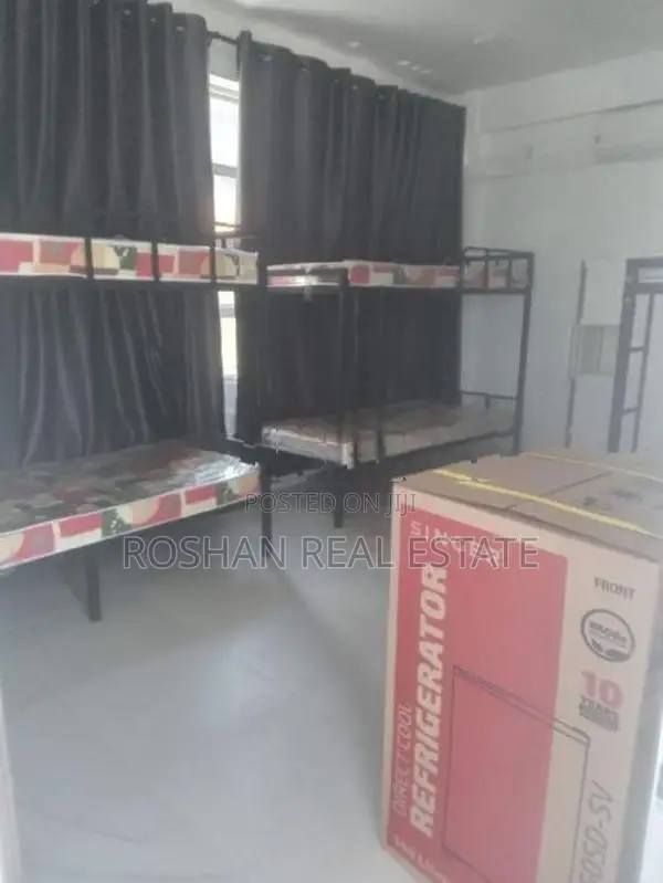THREE STORIED COMMERCIAL BUILDING FOR RENT COLOMBO 2 CH2741