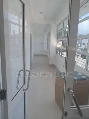 THREE STORIED COMMERCIAL BUILDING FOR RENT COLOMBO 2 CH2741