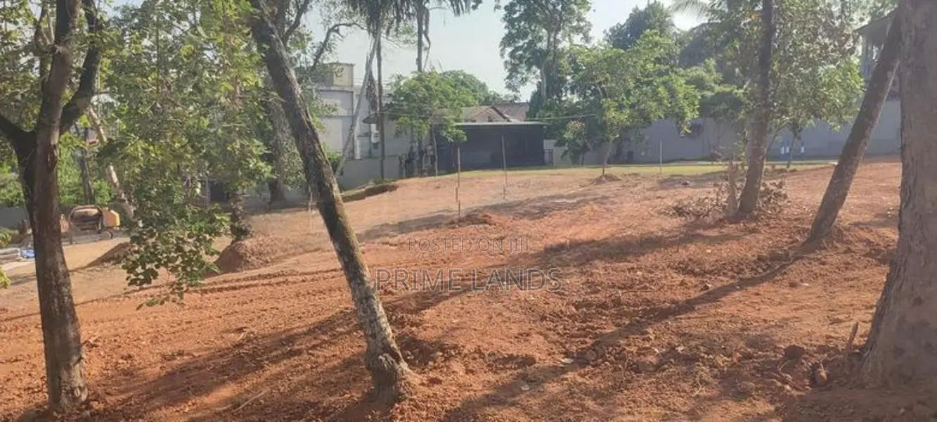 Land for Sale in Pannipitiya