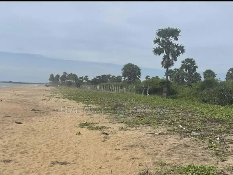 VAKARAI : 9.5-ACRE PRIME BEACHFRONT LAND FOR SALE
