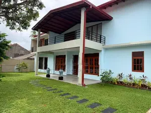 Luxury Modern House For Rent In Mount Lavinia - 4032U