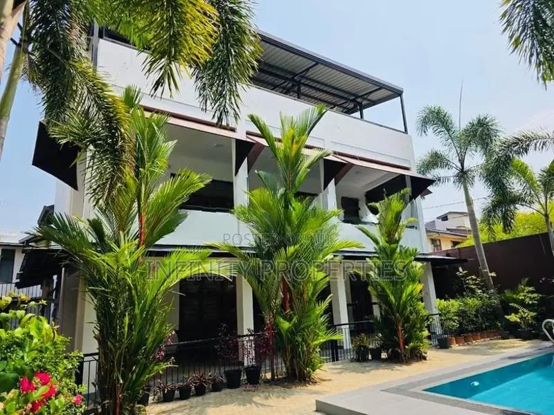 (AF045) Two-storied house for sale on Nawala