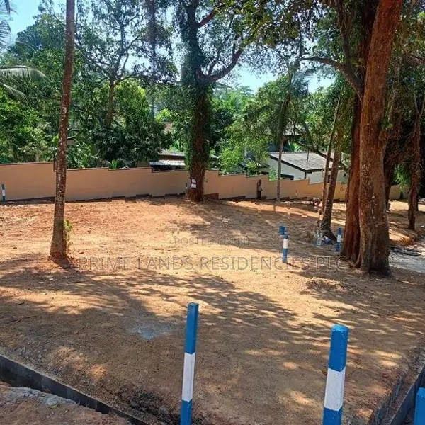 Land for Sale in Kadawatha