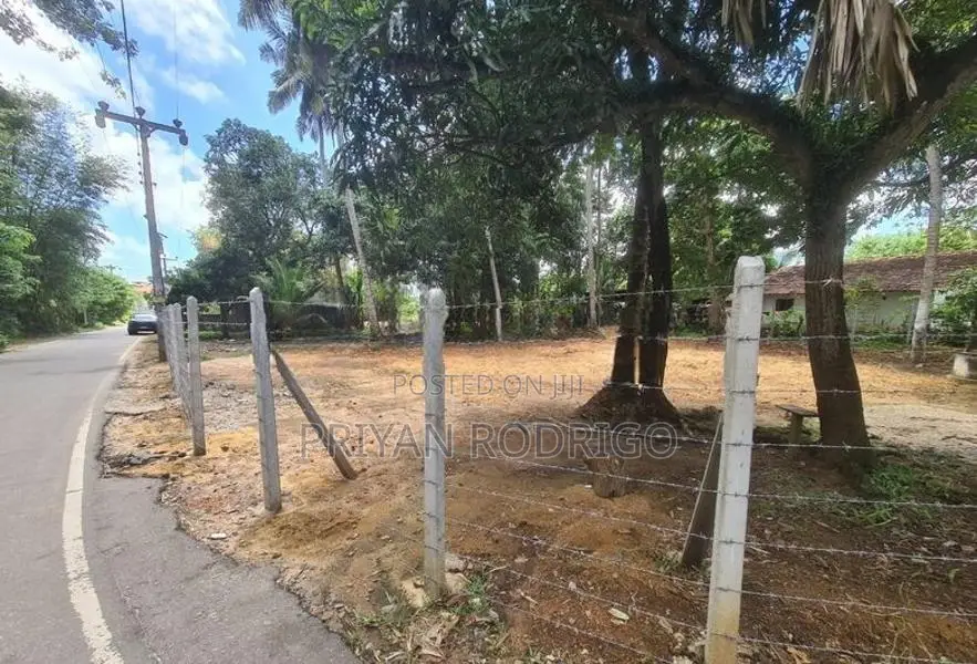 270 Perches of Commercial Land for Sale in Malabe