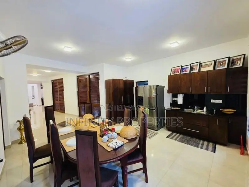 (AF045) Two-storied house for sale on Nawala