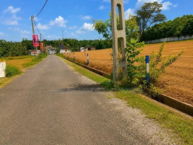 Land at Platinum City- Kesbewa