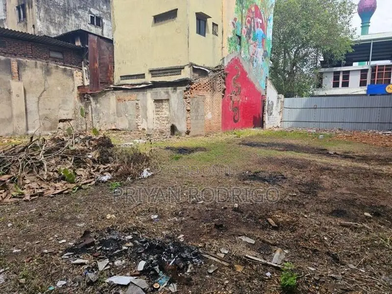 Valuable Commercial Property in the Heart of Colombo 02 for Sale