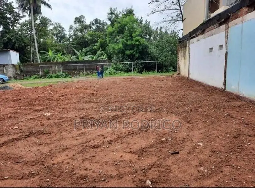 Colombo 08, Kuruppu Road 16 Perches of Bare land for Sale