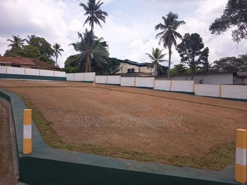 Superb Location Land for Sale in Homagama -Pitipana