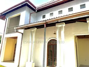 2 Storey House for Rent in Battaramulla - EH409