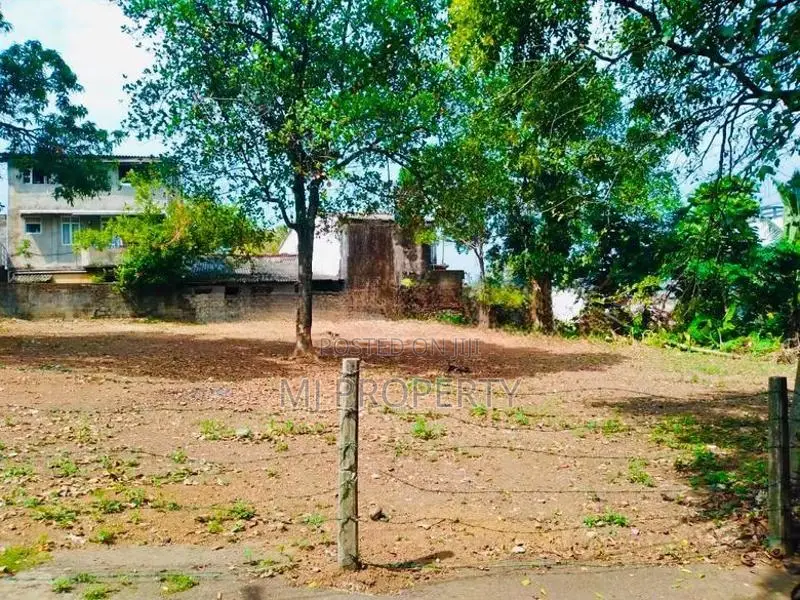 ( YS-1064) Valuable Commercial Land For Sale in Kohuwala