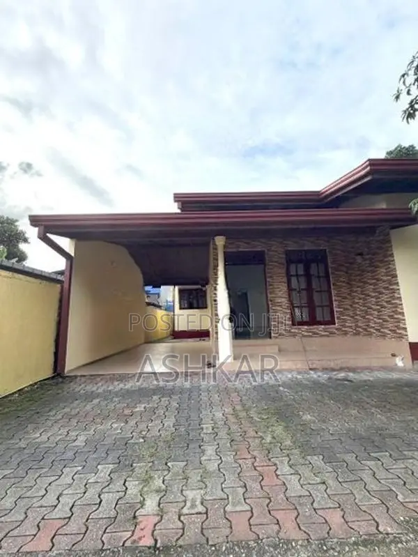 Houses For Sale in Kottawa