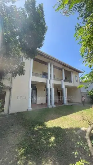 DEHIWALA : 8-AC-BR (24P) SPACIOUS HOUSE FOR RENT