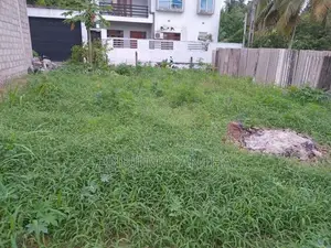 Land Sale in Hokandara