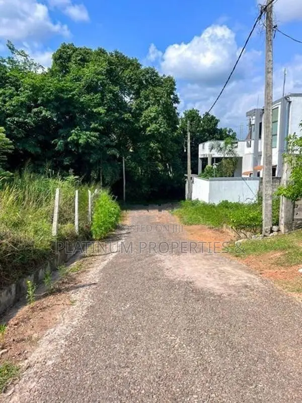 6P Land For Sale In Malabe Athurugiriya