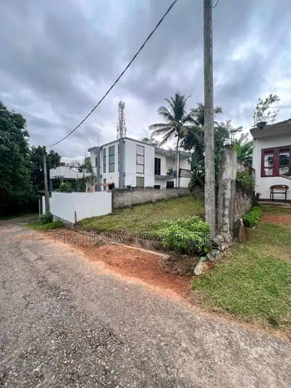 6P Land For Sale In Malabe Athurugiriya
