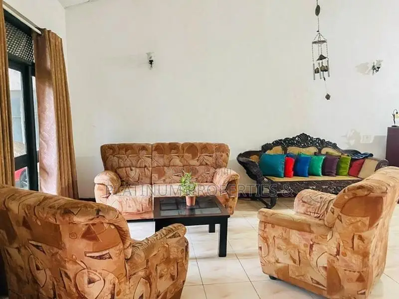 15.5 Perch Land With 5 Bedroom House For Sale In Kotte Thalawatugoda