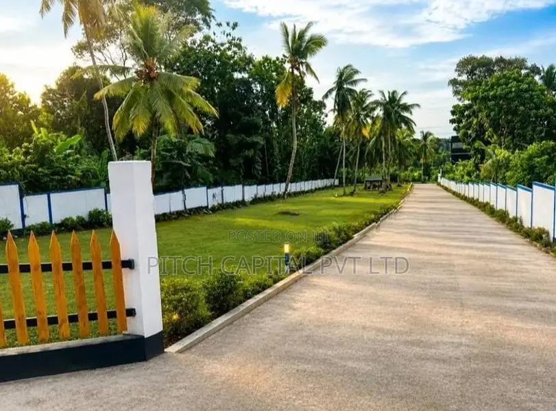 Athurugiriya - Millennium City Near Suparb Land for Sale