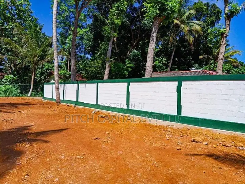 Valuable Coastal Land for Sale in Midigama