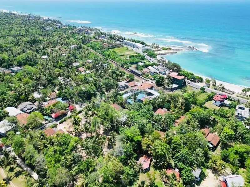 මිදිගම සංචාරක කලාපයෙන් කර්මාන්තයට ඉඩම්