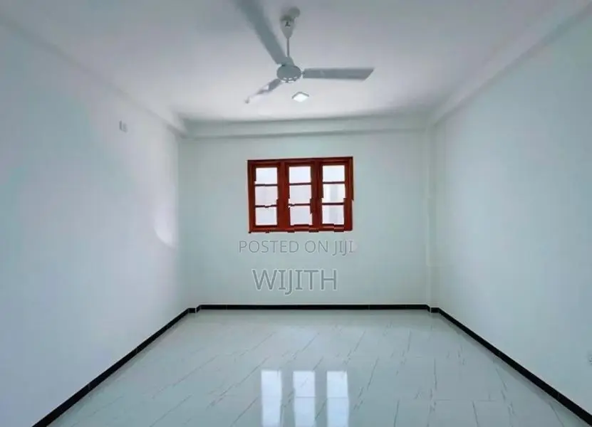 විසාල කාමර4 සමග සුපරි දෙමහල් නිවසක් විකිනිමට කොටිටාවෙි