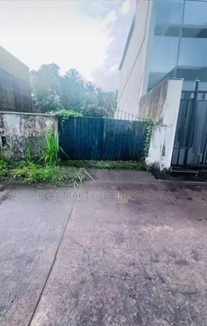 PELIYAGODA : 45 PERCHES COMMERCIAL LAND FOR SALE