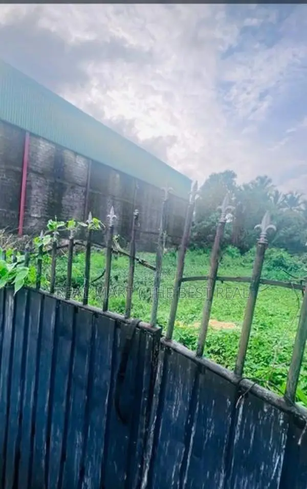 PELIYAGODA : 45 PERCHES COMMERCIAL LAND FOR SALE