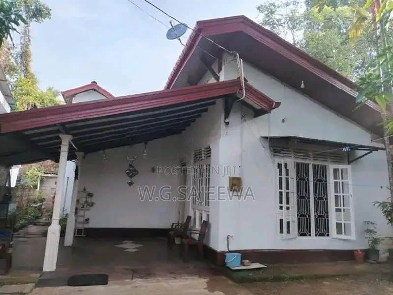 3 Rooms complete house sale in Kandana