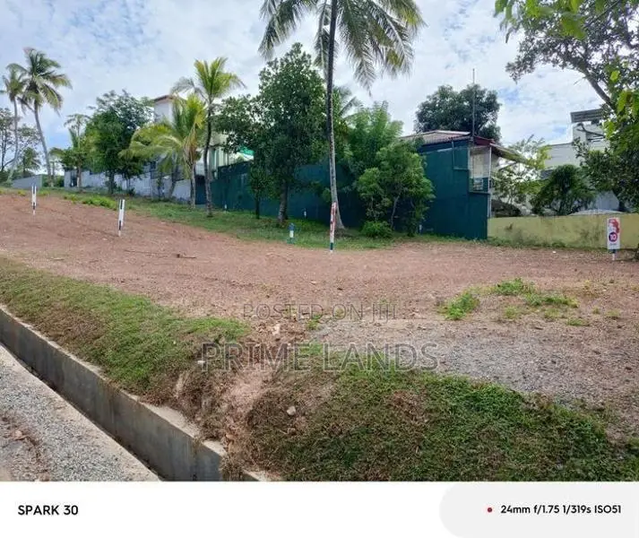 Land for Sale Idh Road Halgadaniya