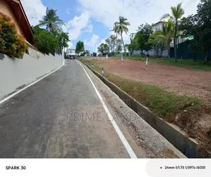 Land for Sale Idh Road Halgadaniya