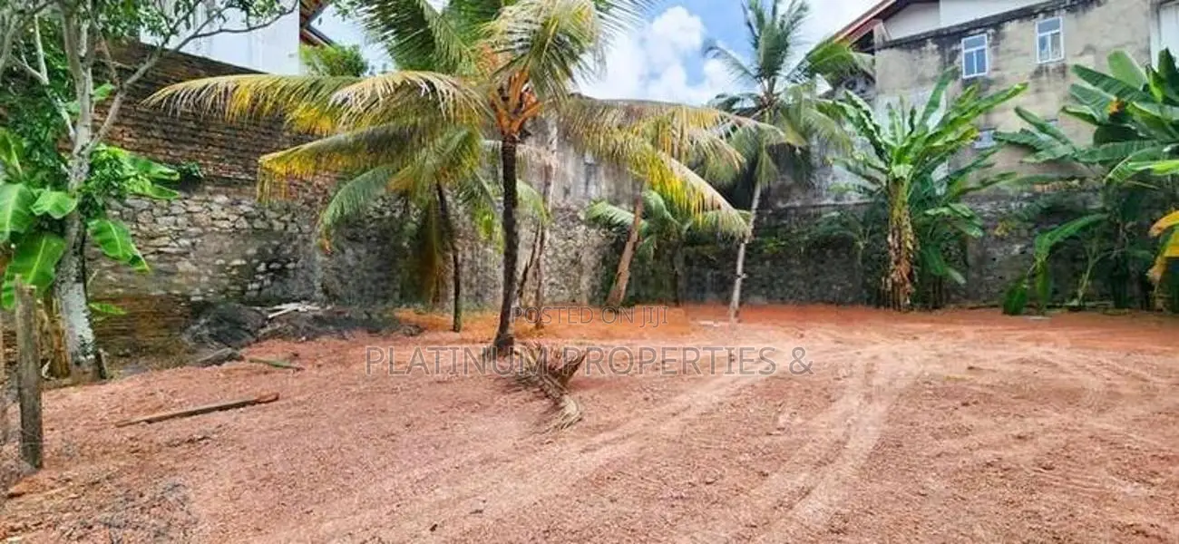 14 Perch Super Land For Sale - 300m To Pita Kotte Junction