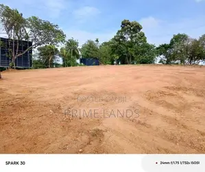 Land for Sale Navil Fanandu Hospita