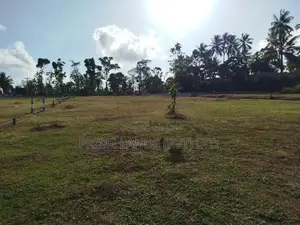 හෝමාගම බෙරුකැටිය බිම් කොටස් විකිණීමට