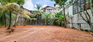 14 Perch Super Land For Sale - 300m To Pita Kotte Junction
