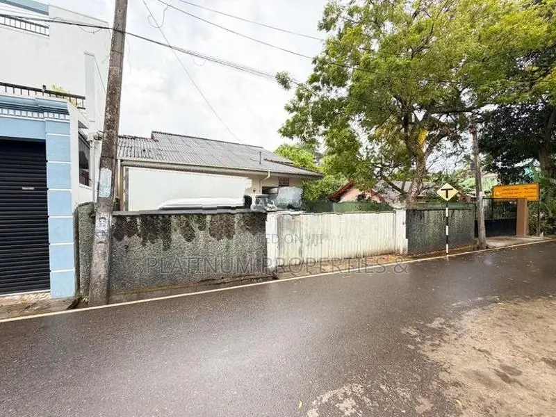 QUICK SALE: 20P Land with 2S House For Sale Piliyandala Miriswatta Jun