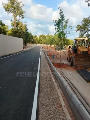 රාජගිරිය කොස්වත්ත පාරෙන් බිම් කොටස් විකිණීමට
