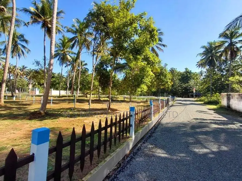 Gated Land Sale Project with Facilities in Katana Y 10