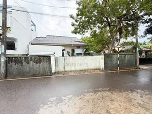 QUICK SALE: 20P Land with 2S House For Sale Piliyandala Miriswatta Jun