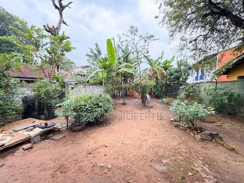 QUICK SALE: 20P Land with 2S House For Sale Piliyandala Miriswatta Jun
