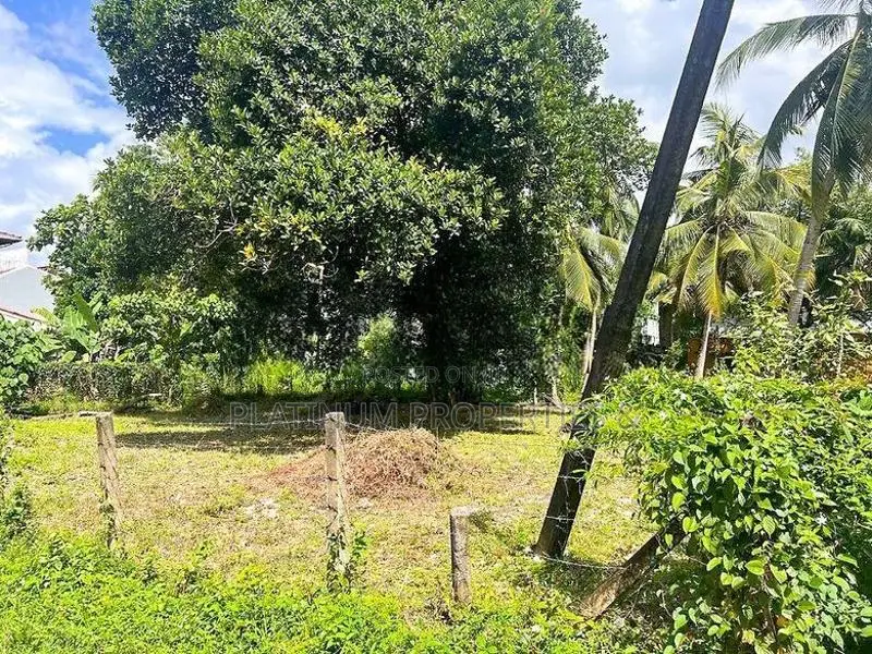 Highly Residential 17 P Land for Sale in Battaramulla Wickramasinghepu