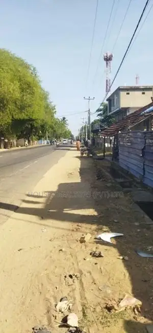 Prime 92-Perch Land for Sale – Kaluwankerny Road,Chenkalady