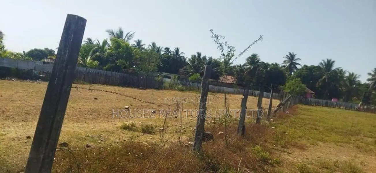 Prime 92-Perch Land for Sale – Kaluwankerny Road,Chenkalady