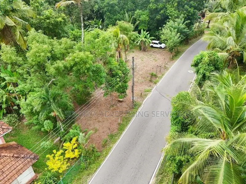 Road Facing Land for Sale Near Veyangoda – Commercial Usec