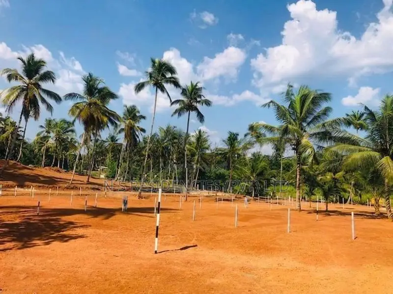 Land for Sales in Aththanagalla Pasyala Road M01