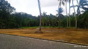 Residential Land for Sale in Padukka Meepe
