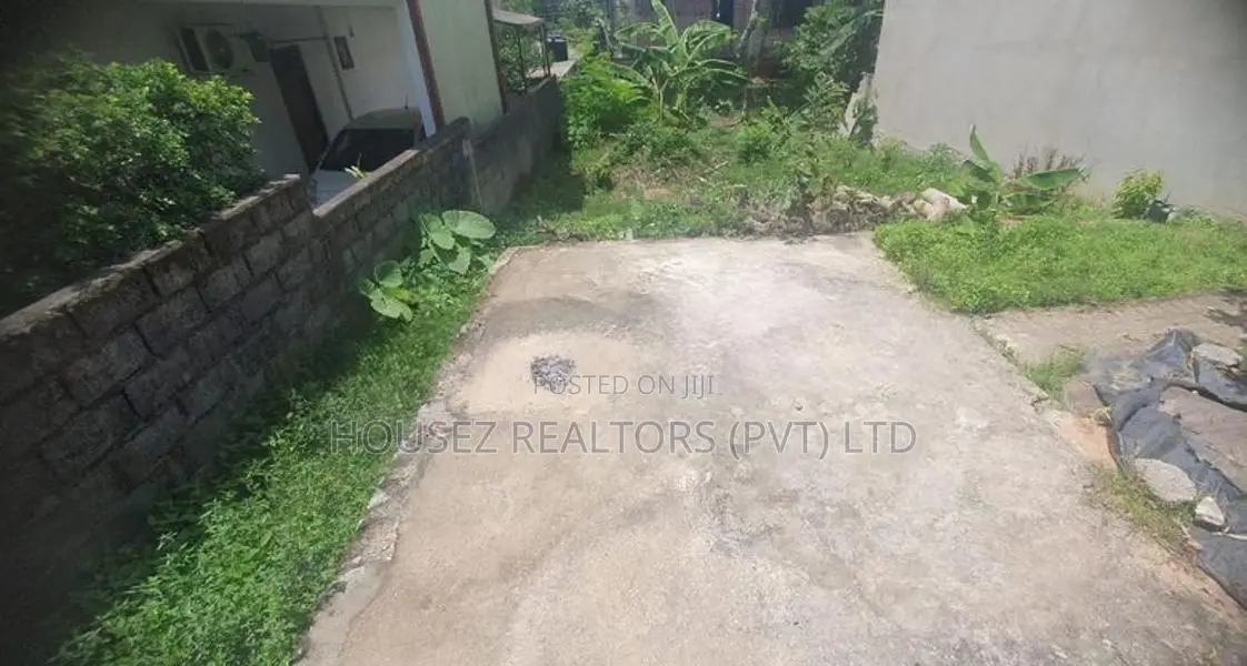 Prime 8-Perch Land for Sale – Piliyandala,