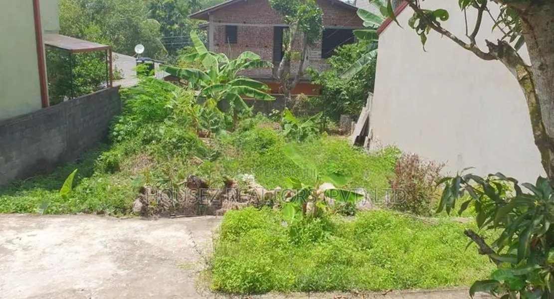 Prime 8-Perch Land for Sale – Piliyandala,