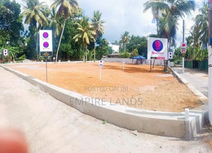බිම් කොටස් හෝමාගම ගලවිලවත්ත